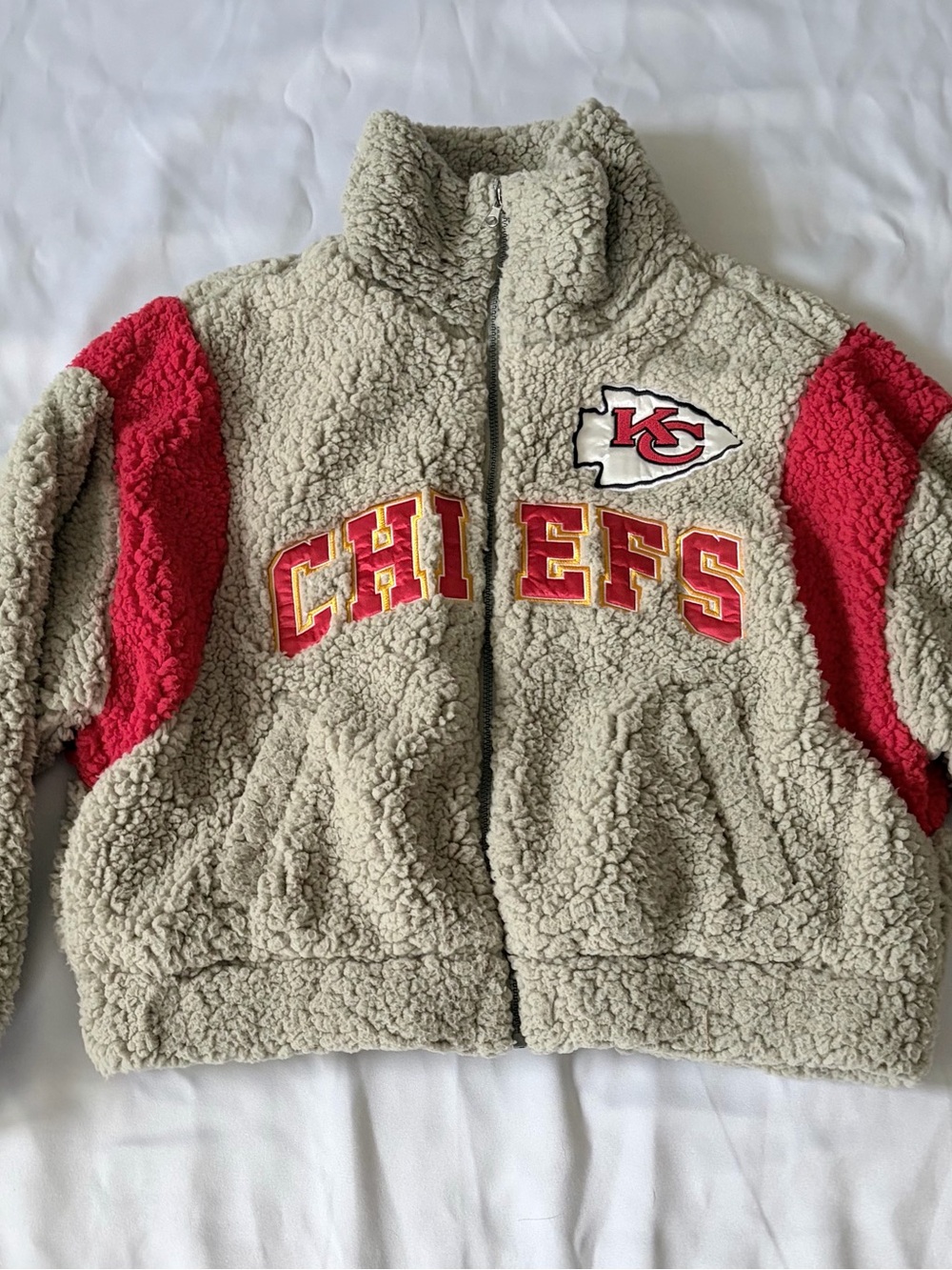Kansas City Chiefs Tan and Red Teddy Jacket - Team Sherpa Zip-Up